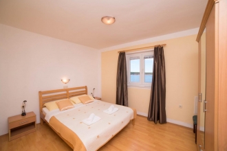 Apartman ANA YELLOW: