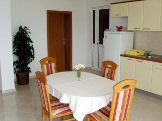 Apartman GENOVEVA: