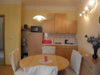 Apartman ROKO 2: