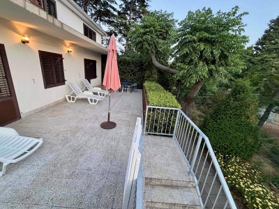 Apartman HRVOJE: