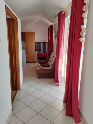 Apartman Gumeni 3: