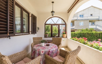 Holiday Home DENONA: