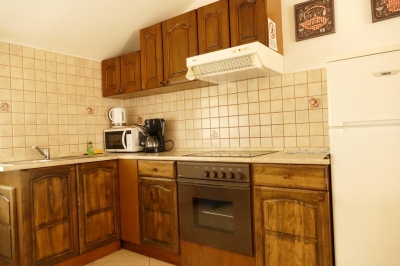 Apartman PECO 1: