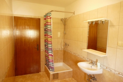 Apartman PECO 1: