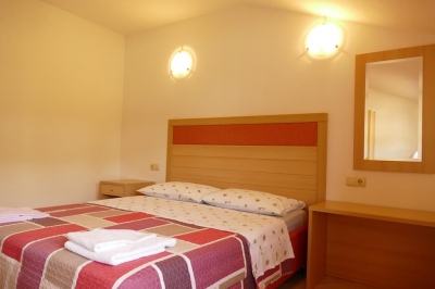 Apartman PECO 1: