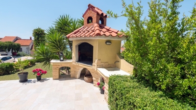 VILLA MARIN: