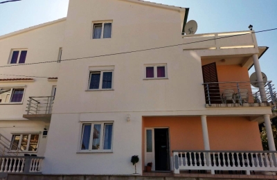 Apartman TARA: