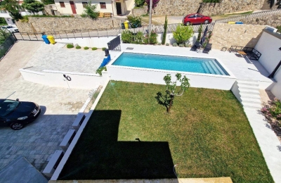 Villa Veronica 1: